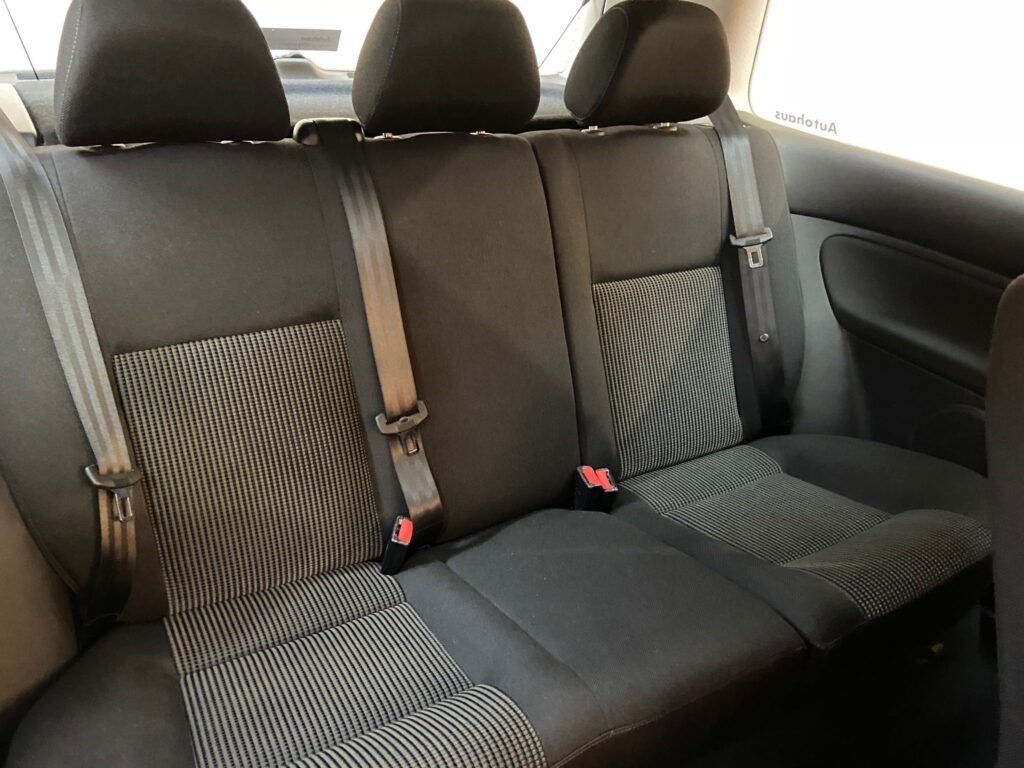 VOLKSWAGEN GOLF V6 4MOTION