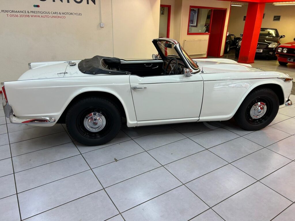 TRIUMPH TR4A CONVERTIBLE