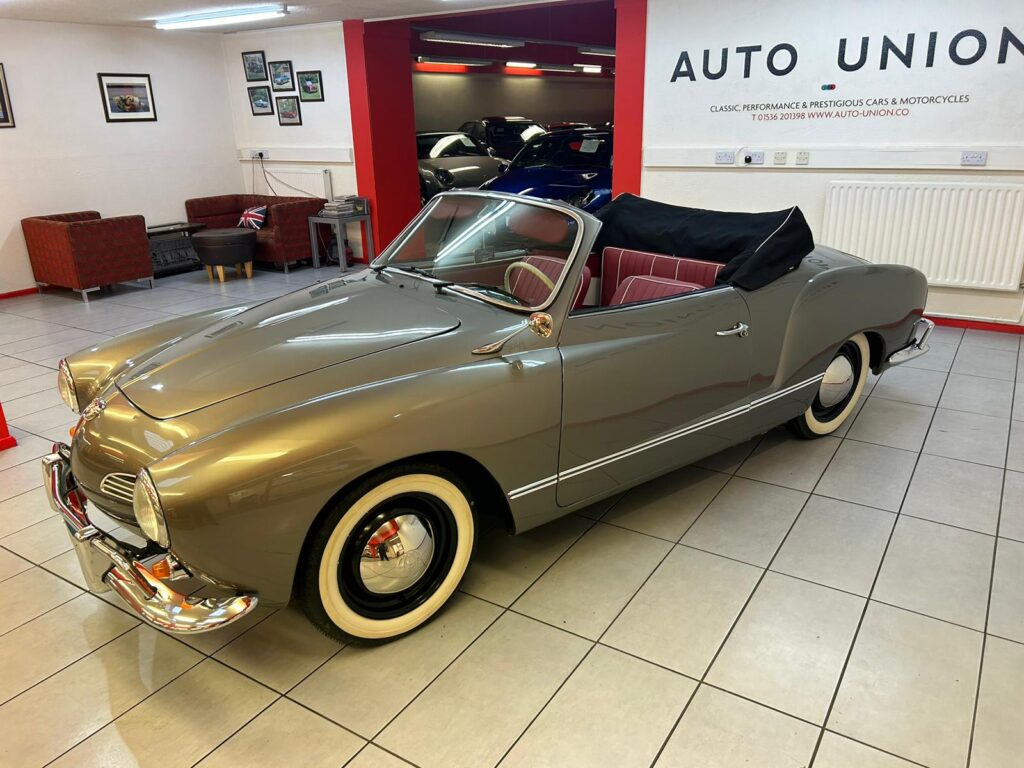 VOLKSWAGEN KARMANN GHIA CONVERTIBLE