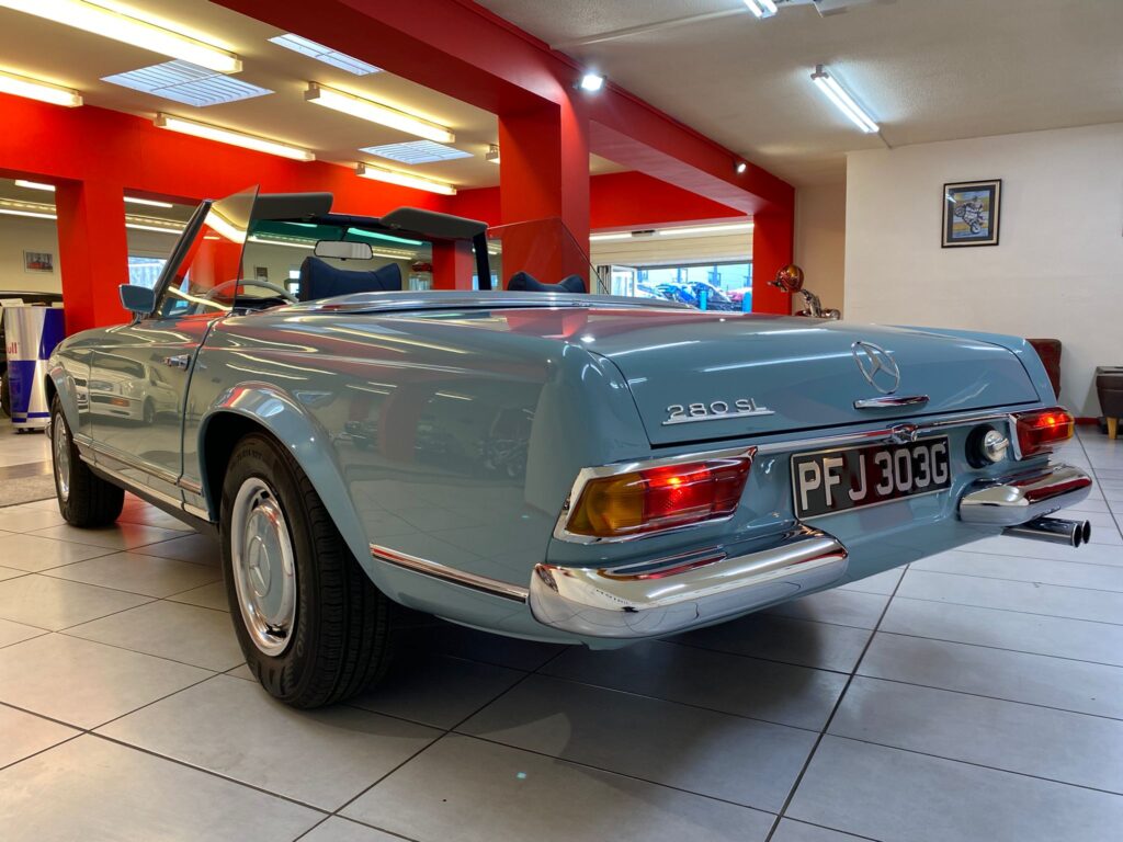 MERCEDES SL280 PAGODA