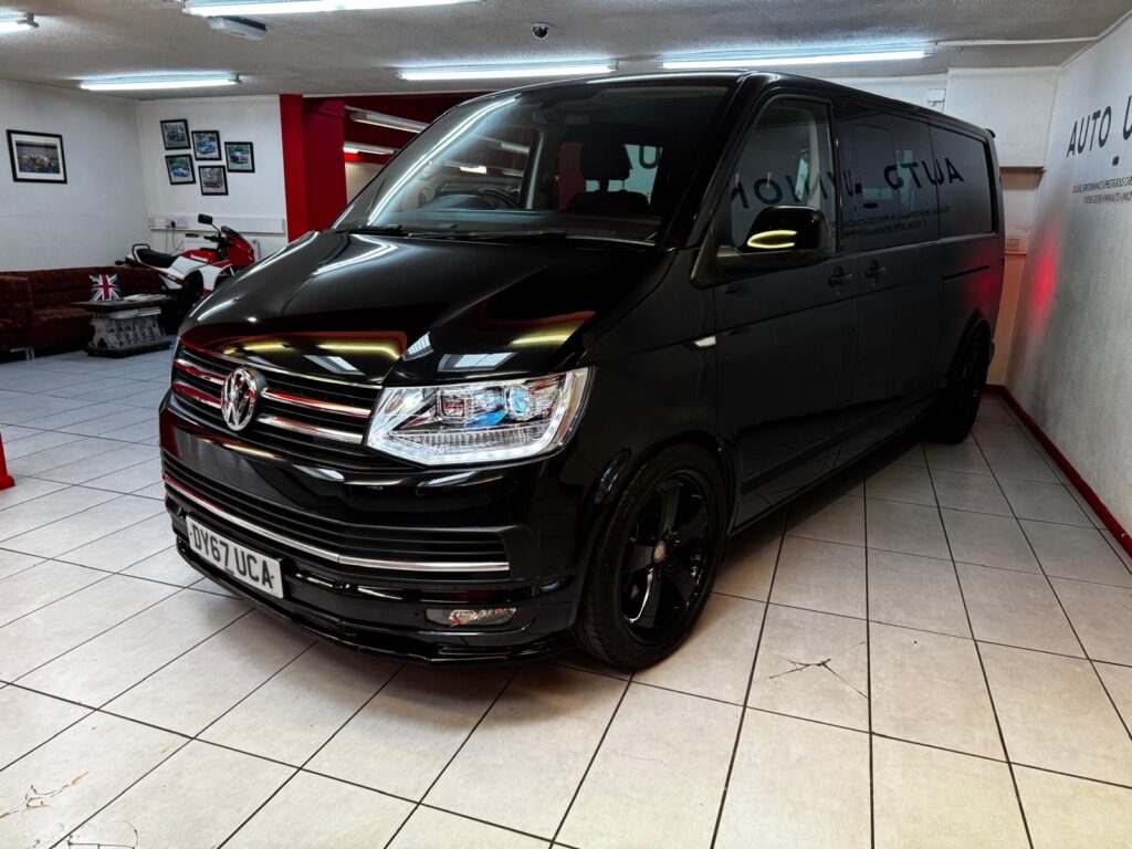VOLKSWAGEN TRANSPORTER T6 KOMBI HIGHLINE LWB