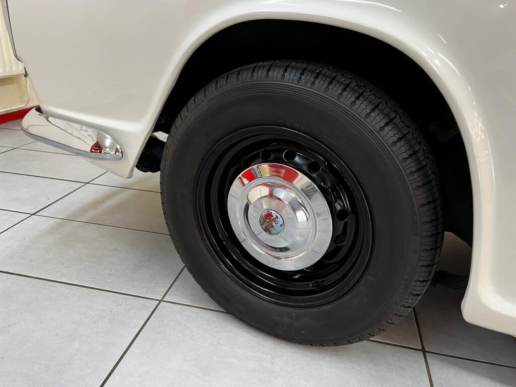 TRIUMPH TR4A CONVERTIBLE