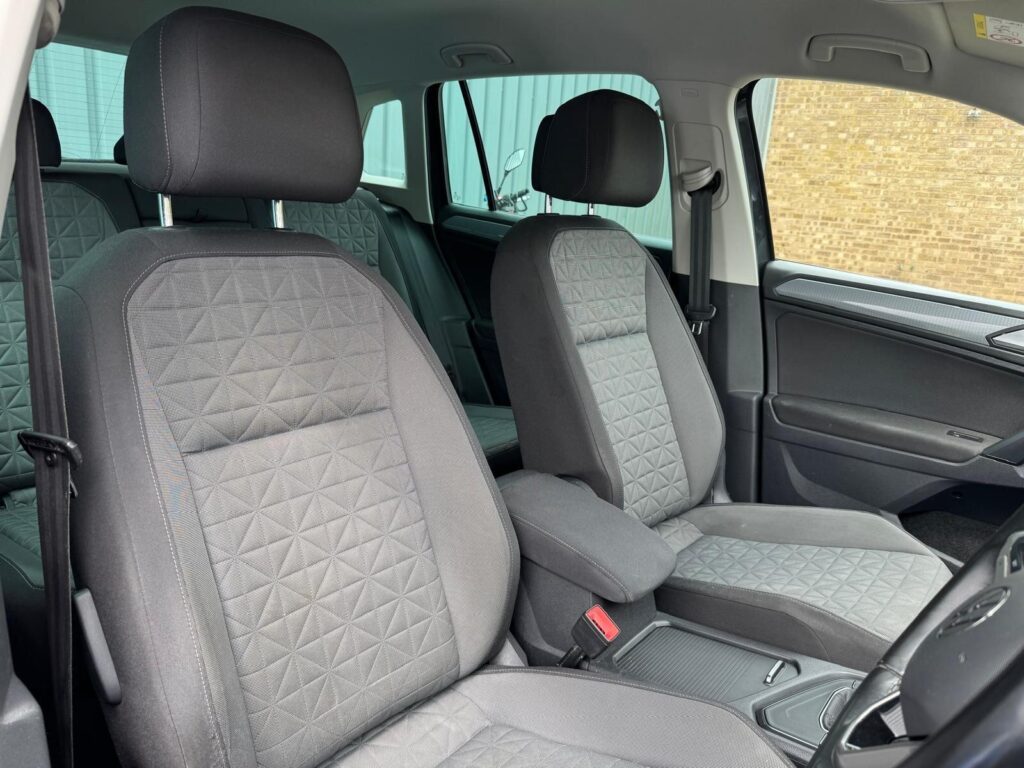 2022 Volkswagen Tiguan BF22HPL