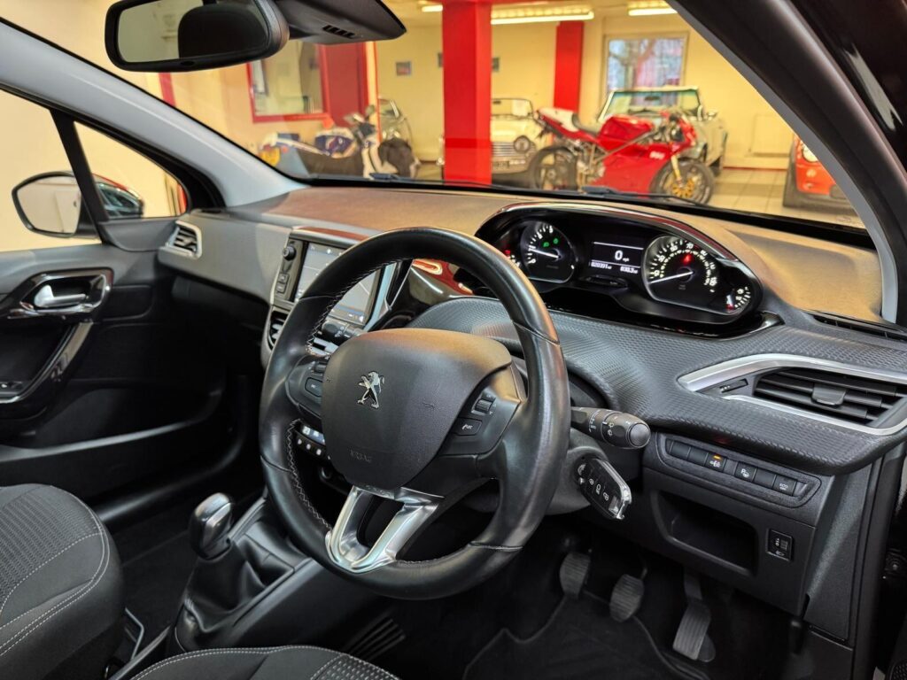 2019 Peugeot 208 KY19DKR