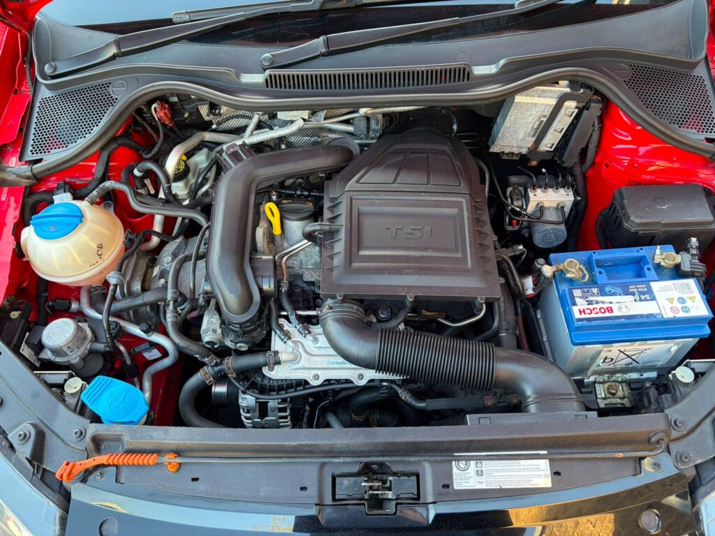 2016 Volkswagen Polo SE66XGX