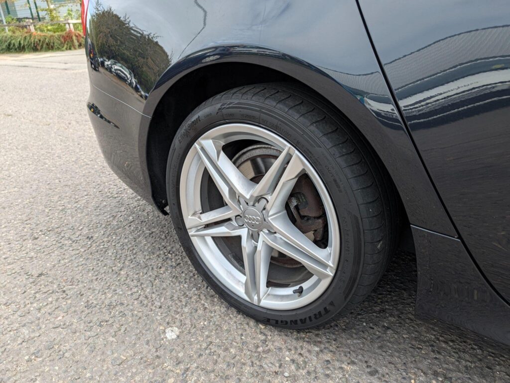 2014 Audi A6 Avant OY14KLZ