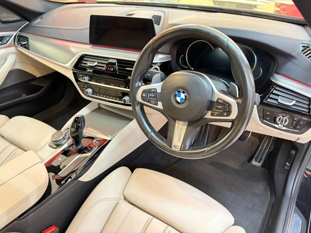 2017 BMW 5 Series HX67PYP