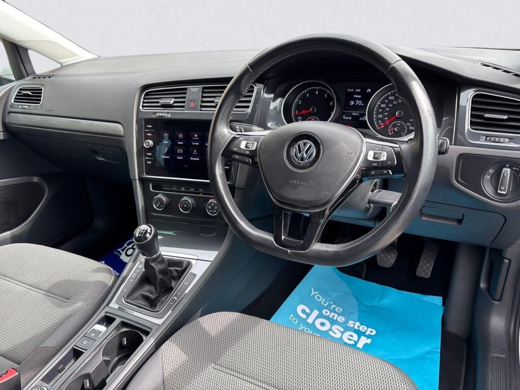 2019 Volkswagen Golf RL19UOU