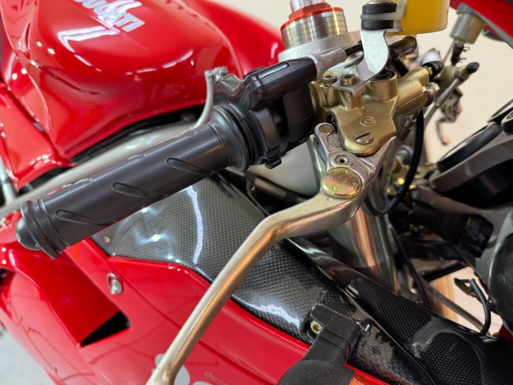 2001 Ducati 996 Y119LRB