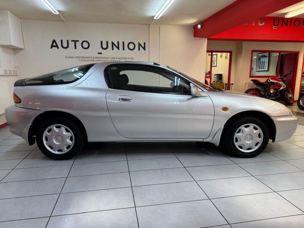 1995 Mazda MX-3 M174YRN