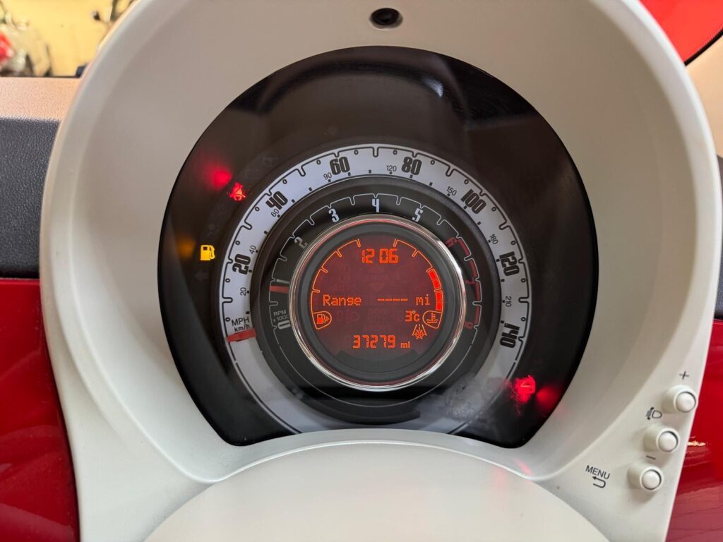 2016 Fiat 500 HV16HXH