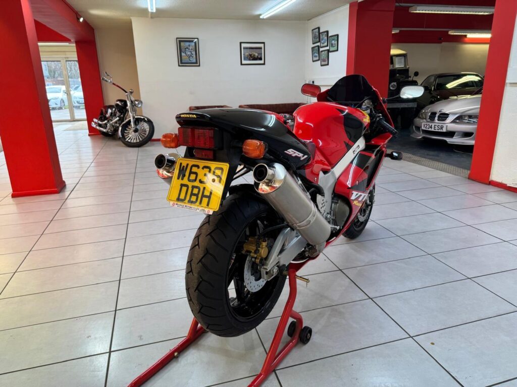 2000 Honda VTR 1000 W639DBH