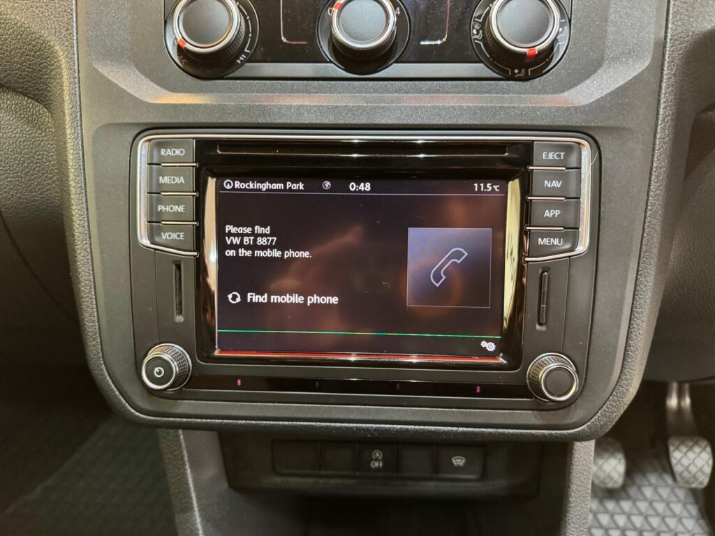 2017 Volkswagen Caddy KM67YNK