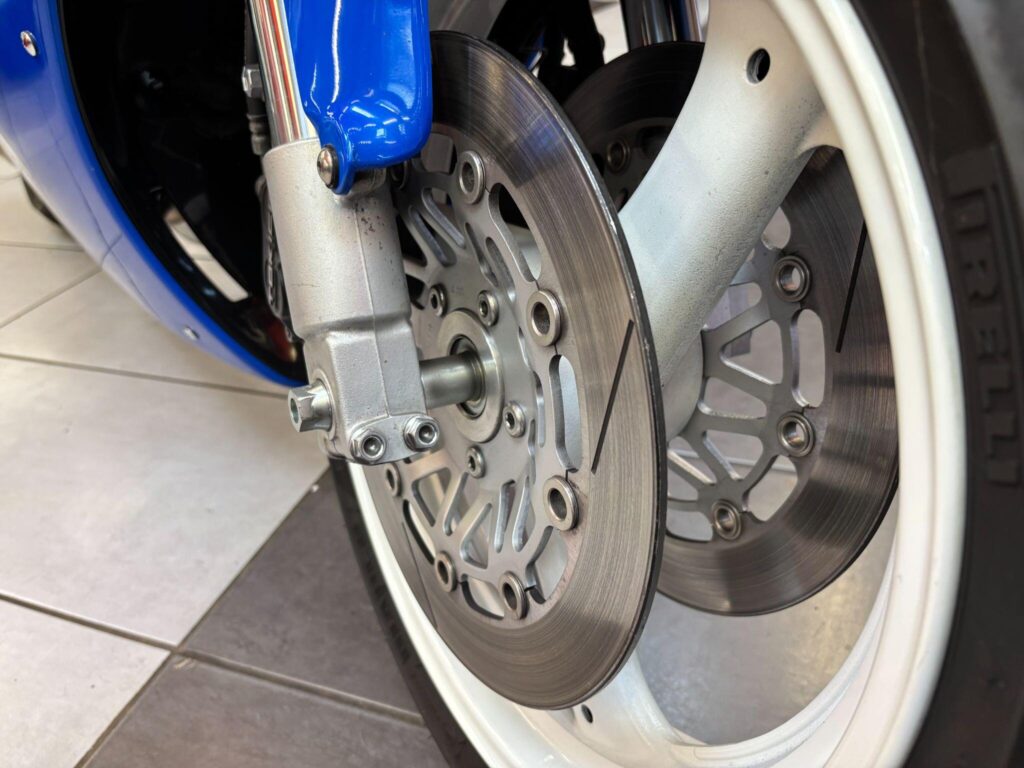 1995 Suzuki RGV250 M191WHG