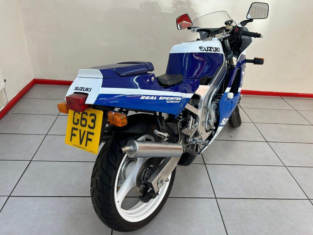 1989 Suzuki RGV250 G63FVF