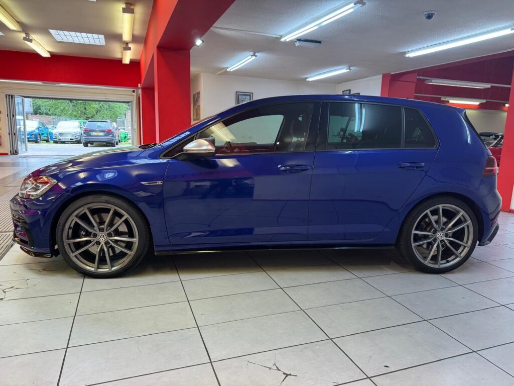 2018 Volkswagen Golf PL18VFR