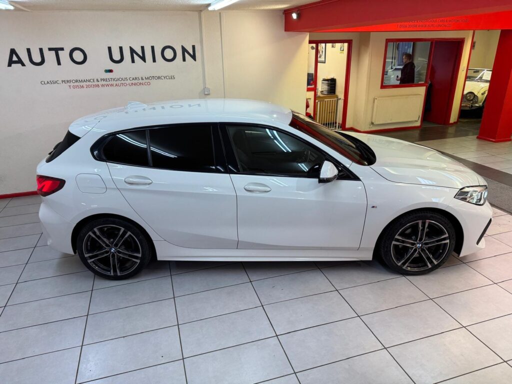 2020 BMW 1 Series YG70WPD