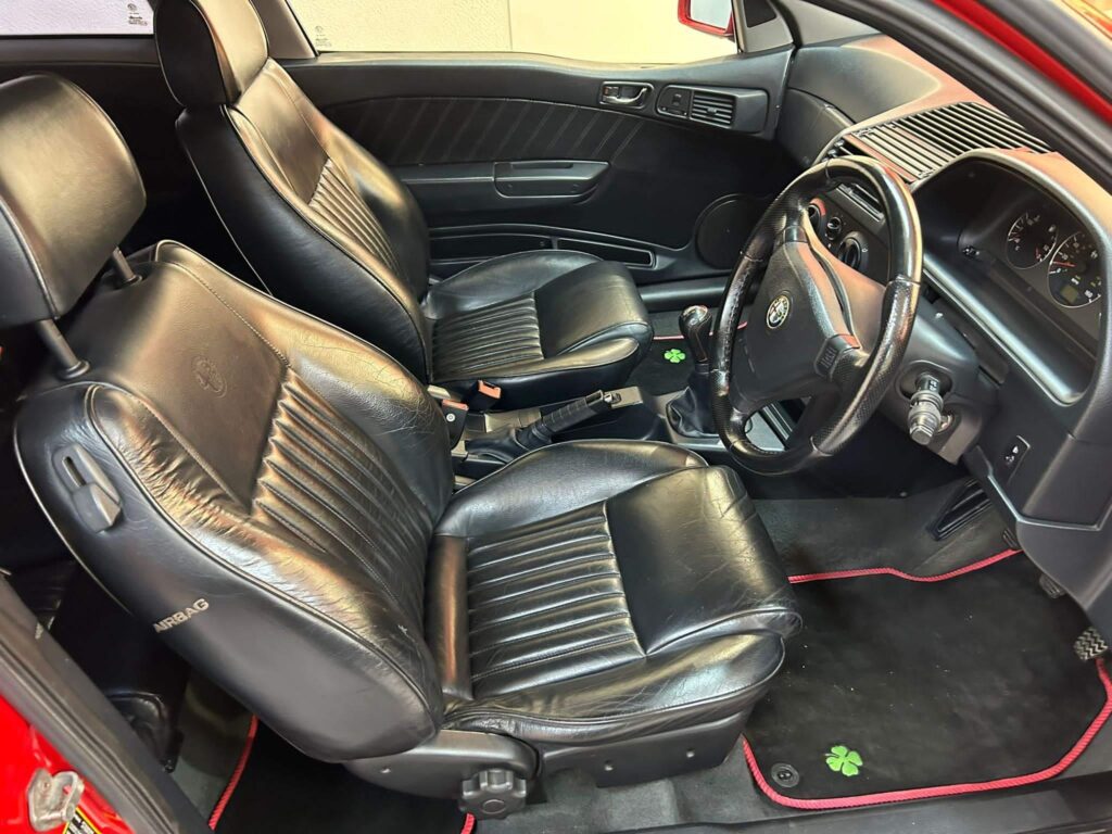 2000 Alfa Romeo 145 W221SJU