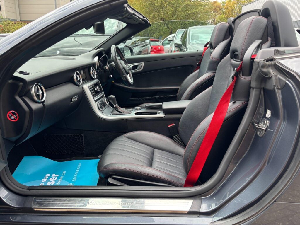 2014 Mercedes-Benz SLK YH14OEE