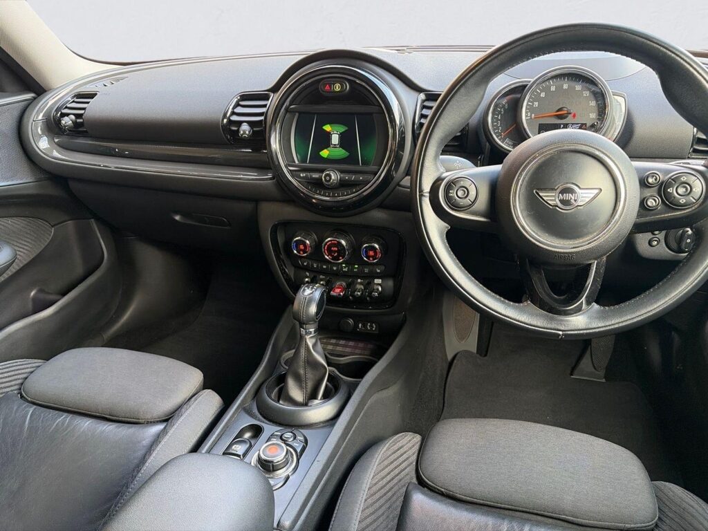 2017 MINI Clubman FT67FMV