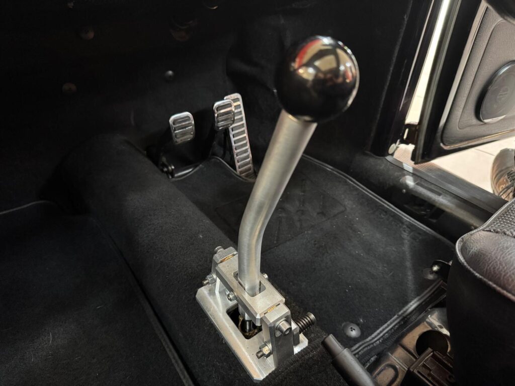 1997 Volkswagen Beetle R855KFB