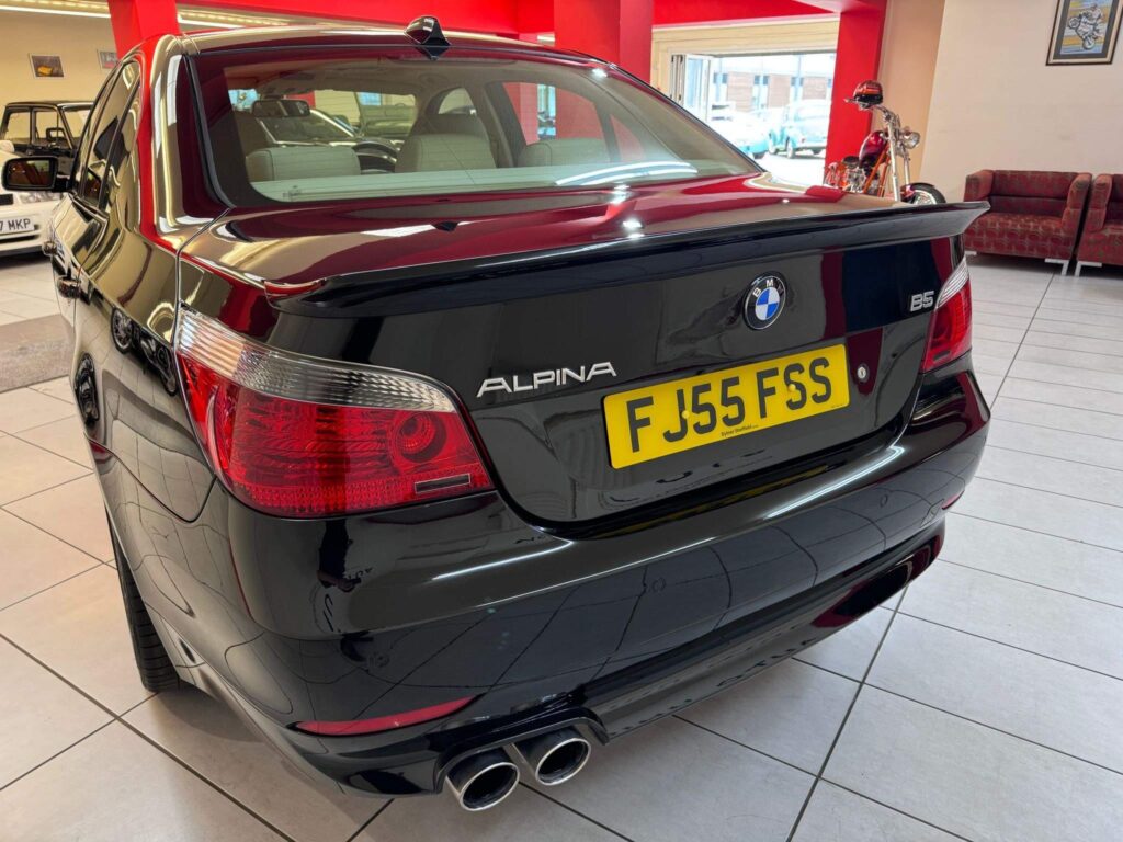 2005 BMW Alpina B5 FJ55FSS