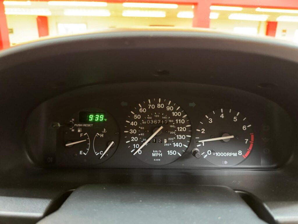 1995 Mazda MX-3 M174YRN