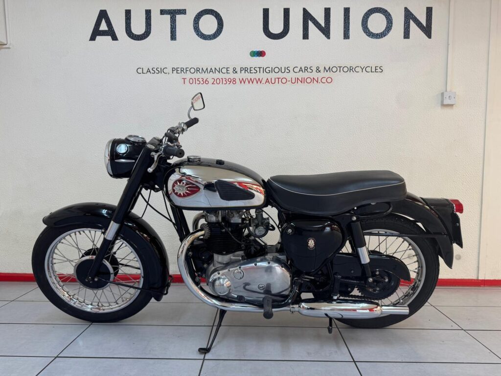 1959 BSA A7 TFO833