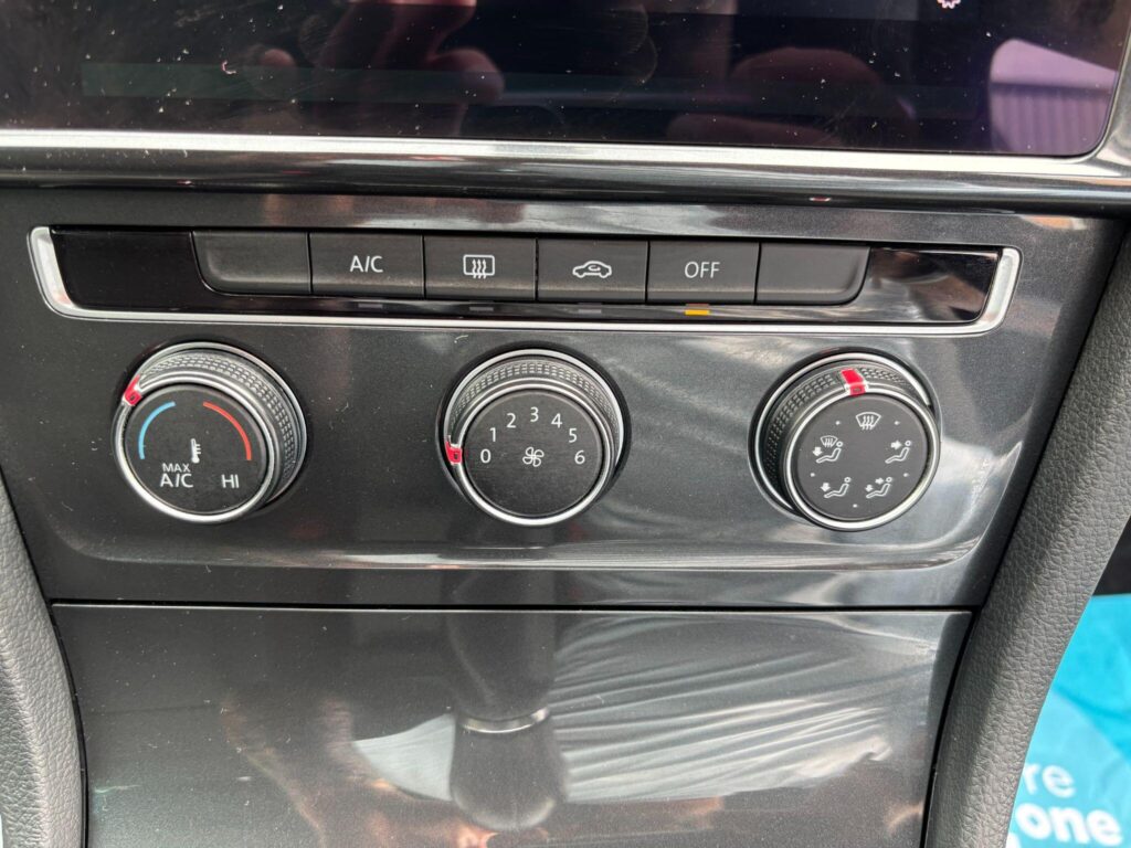2019 Volkswagen Golf RL19UOU
