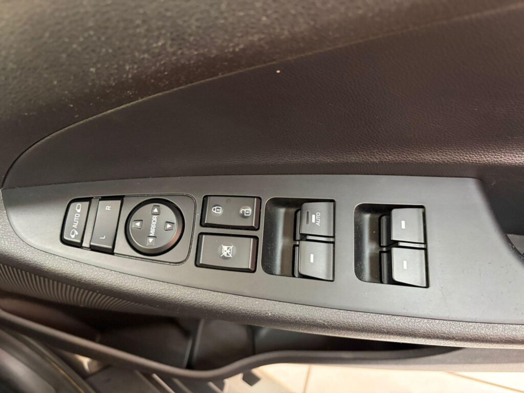 2016 Hyundai TUCSON KR16JFZ