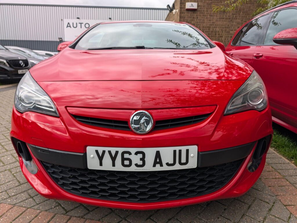 2013 Vauxhall Astra GTC YY63AJU