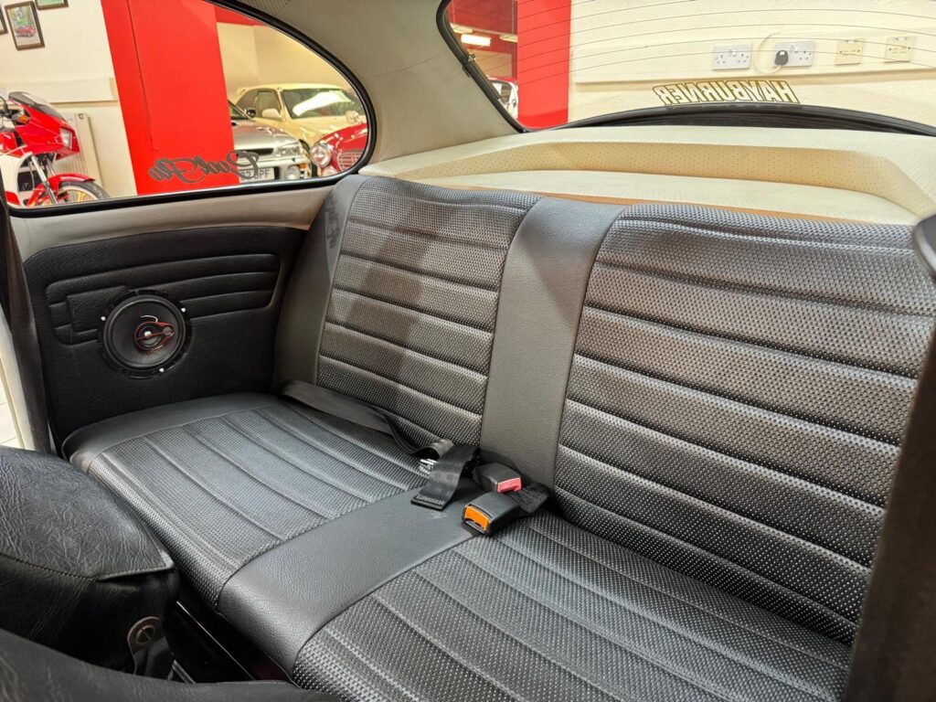 1997 Volkswagen Beetle R855KFB