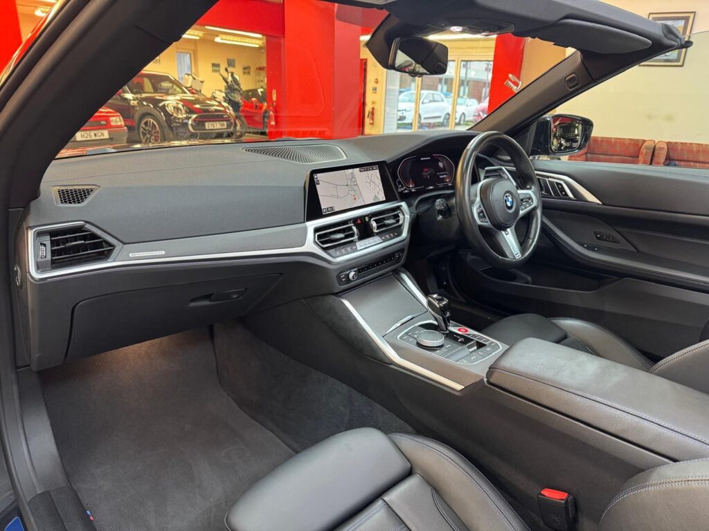 2022 BMW 4 Series RV22UVM