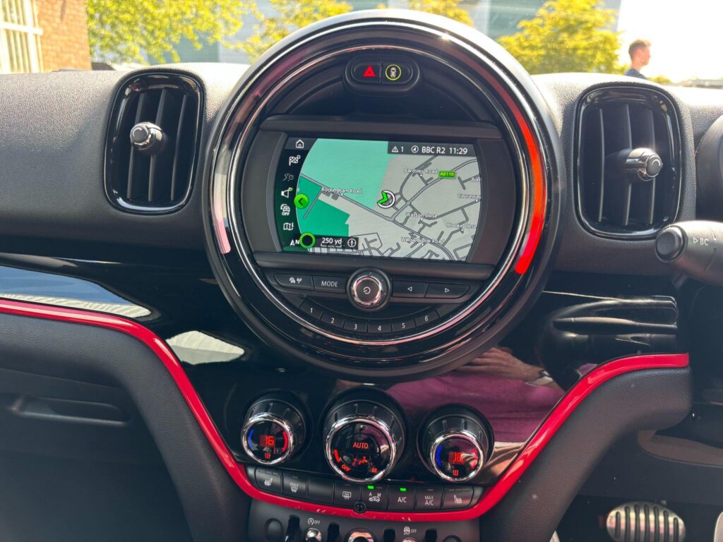 2019 MINI Countryman WF69JTY