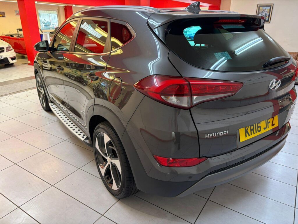 2016 Hyundai TUCSON KR16JFZ