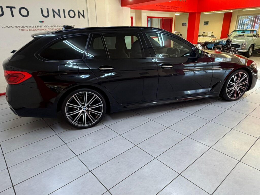 2017 BMW 5 Series HX67PYP