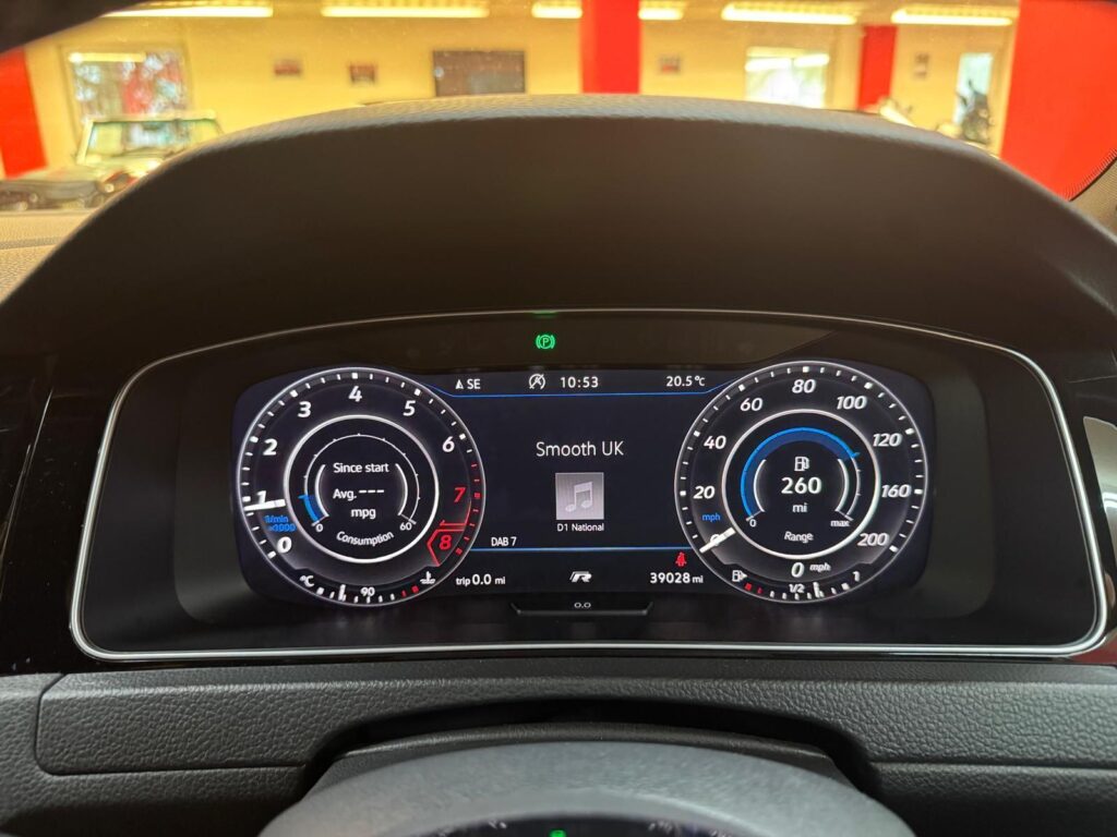 2018 Volkswagen Golf PL18VFR