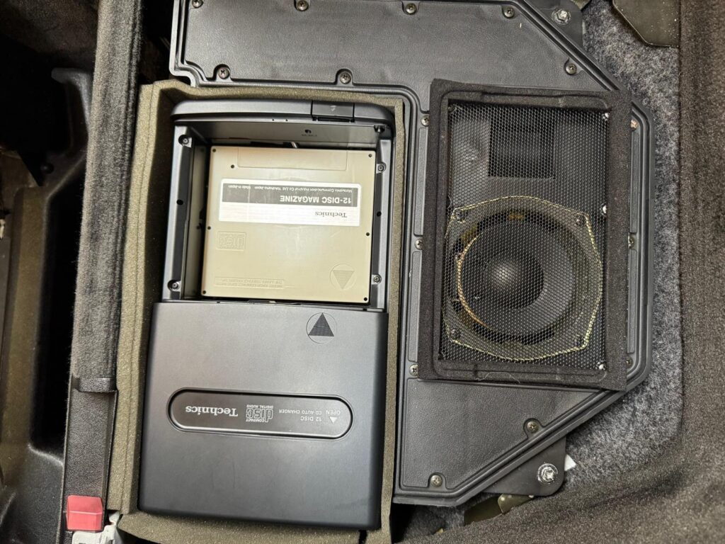 1993 Mercedes-Benz SL L154VDM