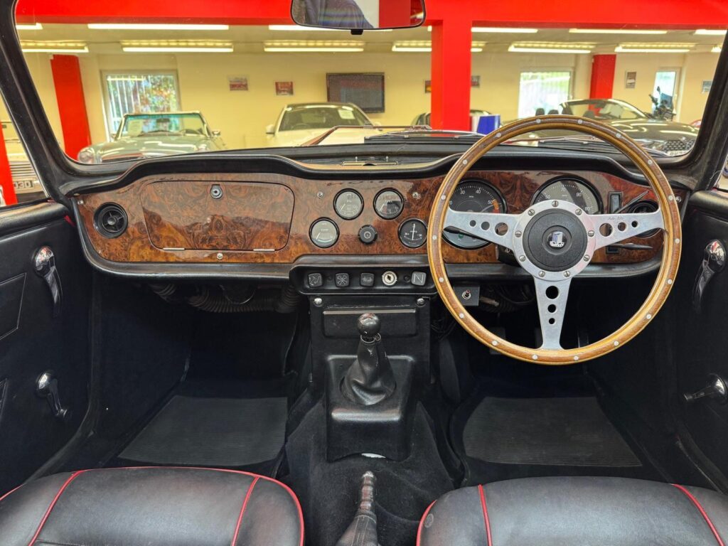 1971 Triumph TR6 CIJ6161