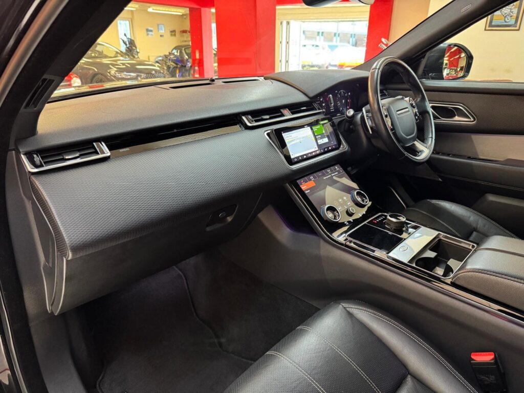 2017 Land Rover Range Rover Velar DS67LFR