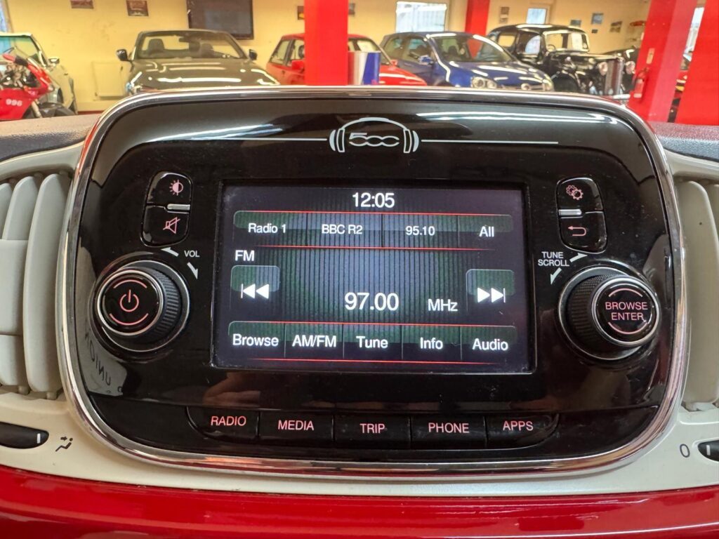 2016 Fiat 500 HV16HXH