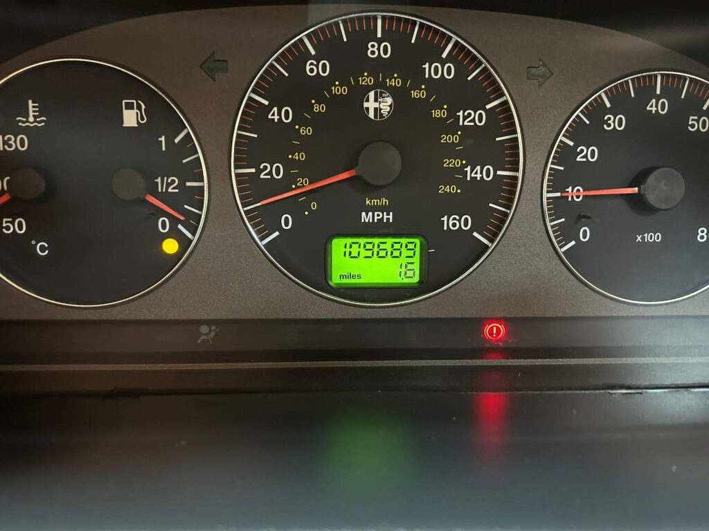 2000 Alfa Romeo 145 W221SJU