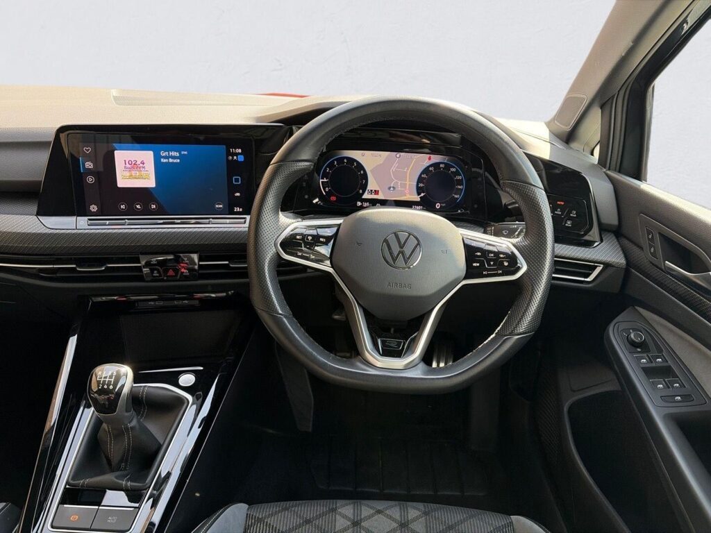 2024 Volkswagen Golf GD73OXB