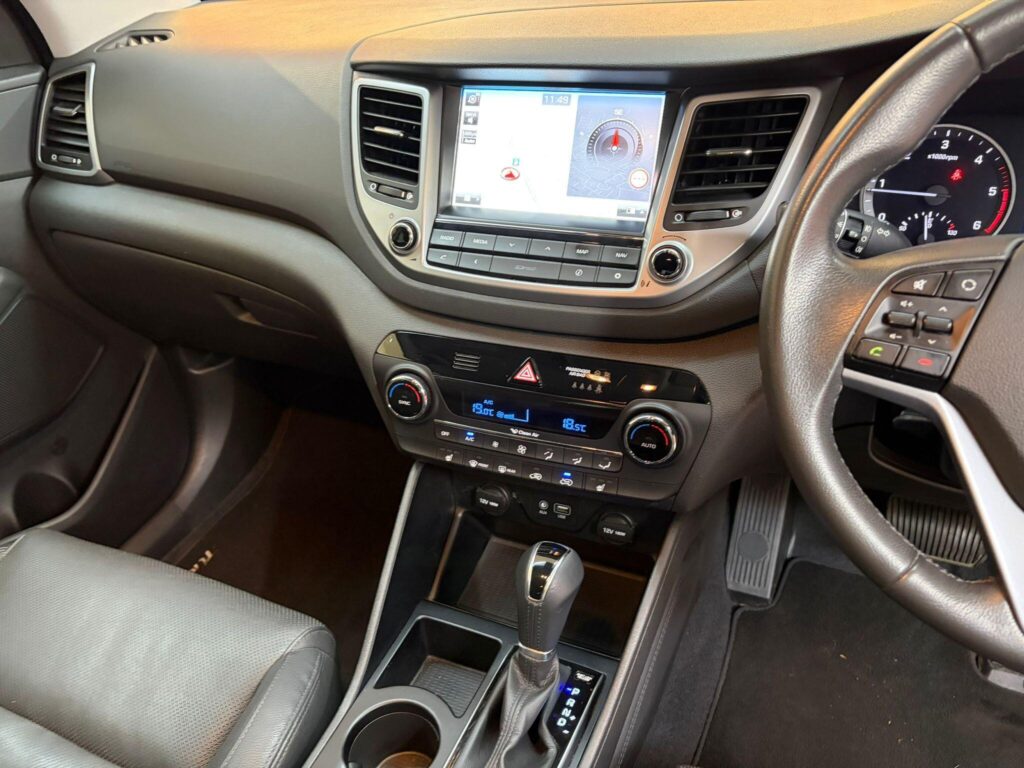 2016 Hyundai TUCSON KR16JFZ