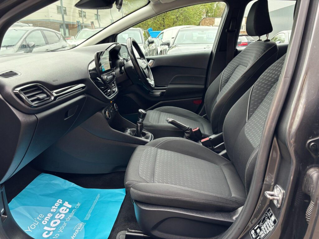 2017 Ford Fiesta DF67JBX