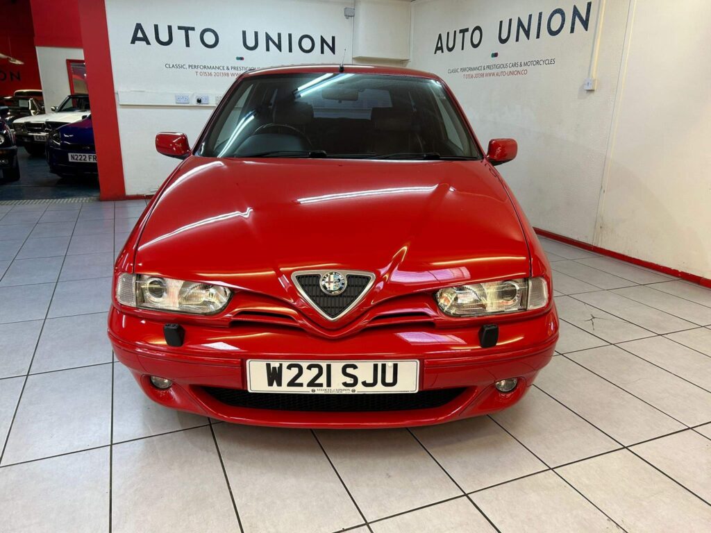 2000 Alfa Romeo 145 W221SJU