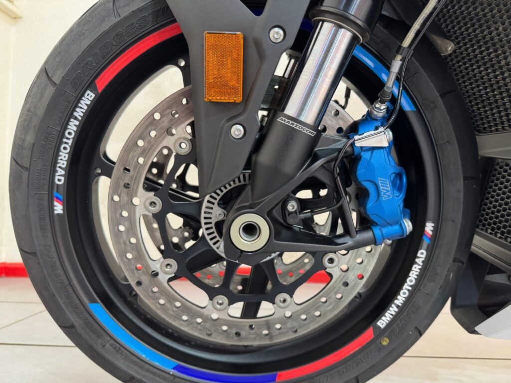 2023 BMW M 1000 R FL23PJX