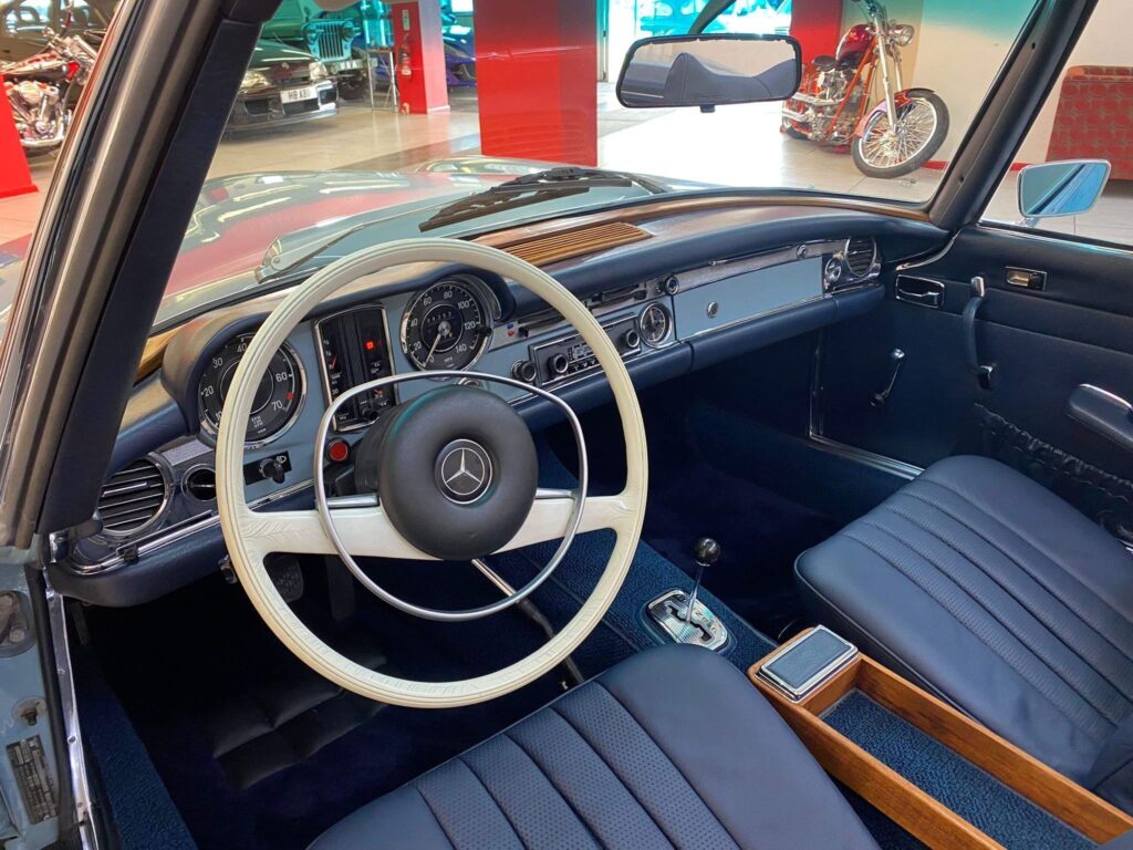 1969 Mercedes-Benz 280 SL PFJ303G