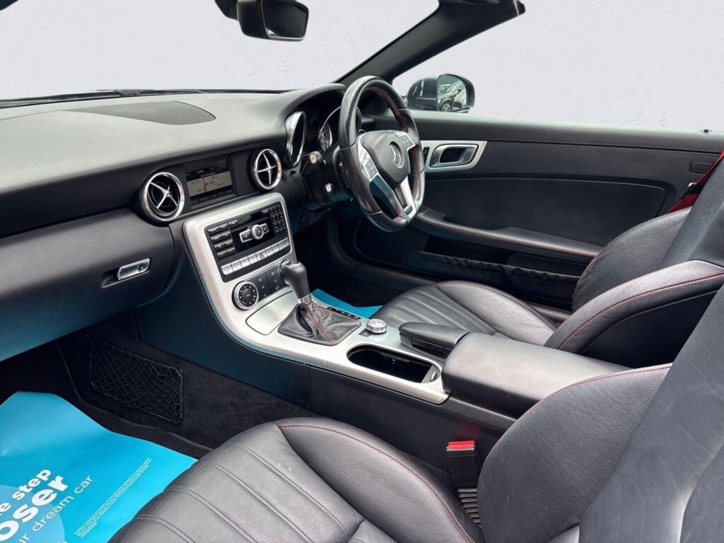 2014 Mercedes-Benz SLK YH14OEE