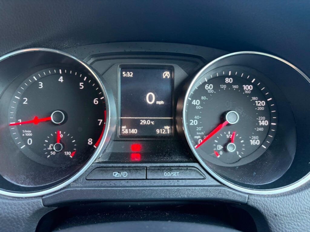 2016 Volkswagen Polo SE66XGX